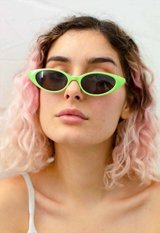 GREEN SKINNY CAT EYE SUNGLASSES