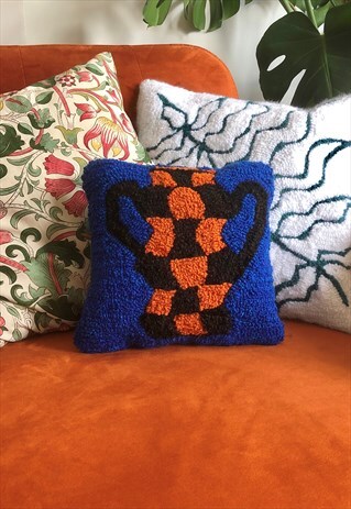 THE QUENCH MINI CUSHION