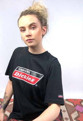 RETRO STYLE BLACK DICKIES T-SHIRT