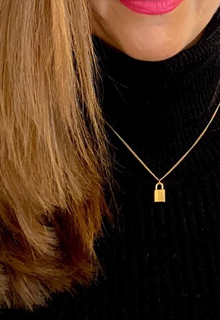 18CT GOLD PLATED MINI PADLOCK PENDANT DESIGN NECKLACE