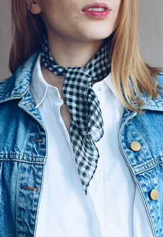 VINTAGE 90S CHECKERED PRINT SCARF