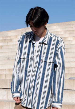 UNISEX VINTAGE LEVI'S DENIM SHIRT