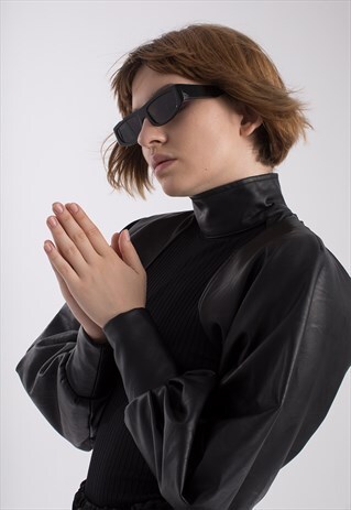BLACK LEATHER TURTLENECK SLEEVES
