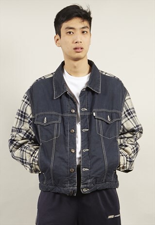 VINTAGE 80'S LEVI'S OVERSIZED TARTAN DETAIL JACKET