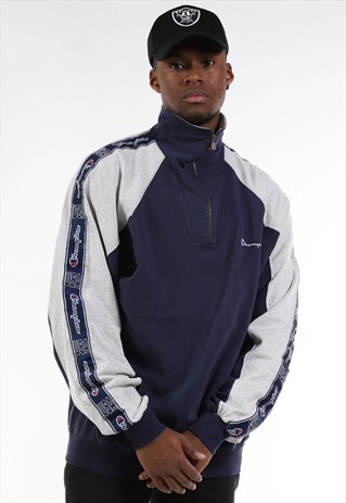 VINTAGE CHAMPION 1/4 ZIP SWEATSHIRT