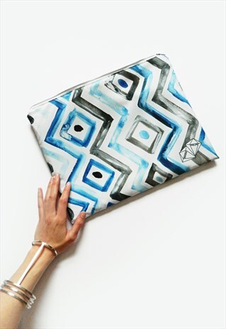 LARGE IKAT PRINT PORTFOLIO CLUTCH BAG