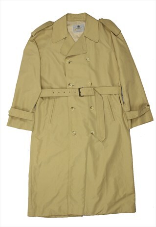 VINTAGE AQUASCUTUM BEIGE DOUBLE BREASTED TRENCH COAT.