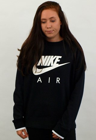 VINTAGE NIKE SWEATER