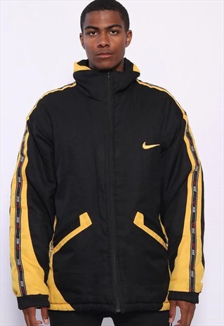 VINTAGE NIKE LOGO QUILTED JACKET BLACK