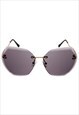 OVERSIZED BUTTERFLY WITH GOLD FRAME AND GREY LENS