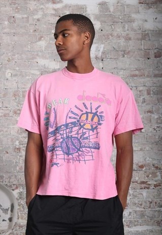 VINTAGE DIADORA GRAPHIC LOGO T-SHIRT PINK