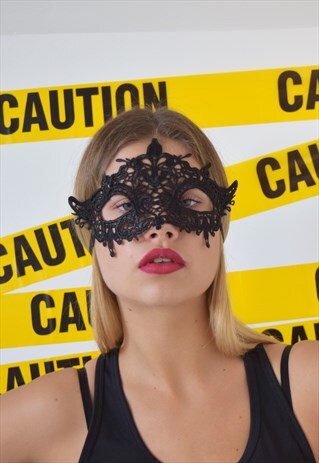 HALLOWEEN EYE MASK