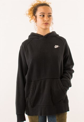 VINTAGE BLACK NIKE HOODIE PULLOVER