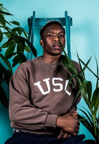 VINTAGE 1990S SWEATSHIRT IN BROWN WITH USC