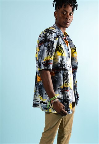 VINTAGE HAWAIIAN SHIRT
