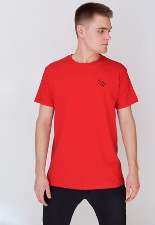 RED OH YES I CAN T-SHIRT