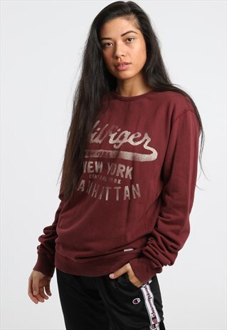 90S TOMMY HILFIGER PRINT SPELL OUT SWEATSHIRT