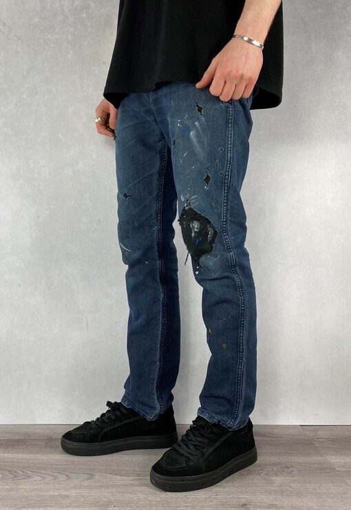 garment image