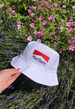 WHITE 90'S LOGO RAVE BUCKET HAT