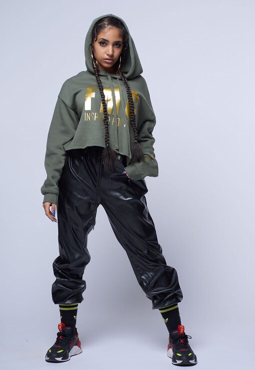 garment image