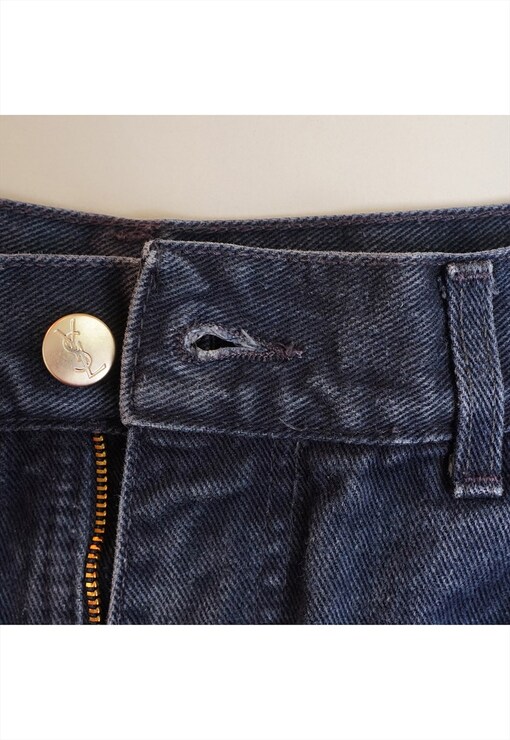 garment image