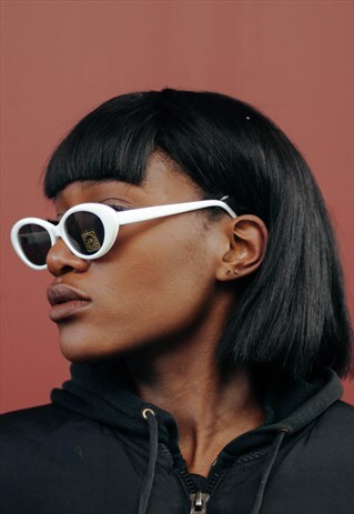 VINTAGE WHITE CAT-EYE SUNGLASSES 80S 70S 60S 90S