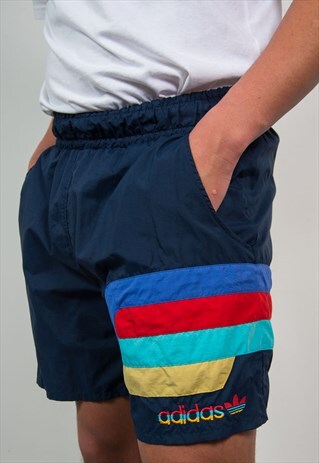 VINTAGE ADIDAS SHORTS
