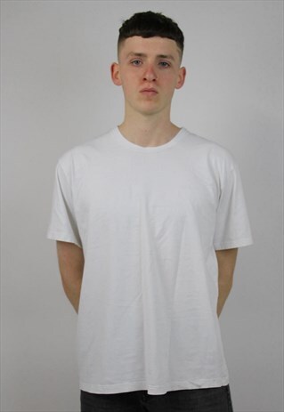 VINTAGE CALVIN KLEIN WHITE T-SHIRT