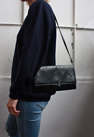 VINTAGE 80' ELEGNAT CLASSIC BLACK SHOULDER BAG