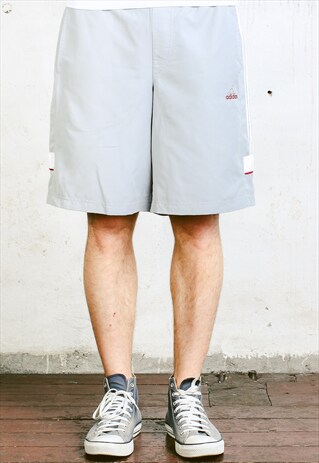VINTAGE ADIDAS SHORTS