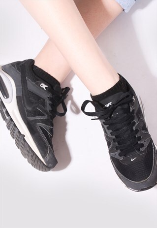 BLACK NIKE AIR MAX LEATHER TRAINERS