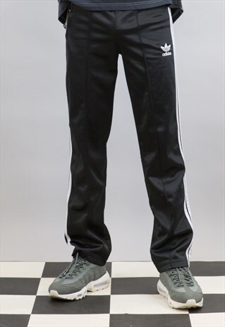 VINTAGE BLACK ADIDAS ORIGINALS SLIM TRACK PANTS