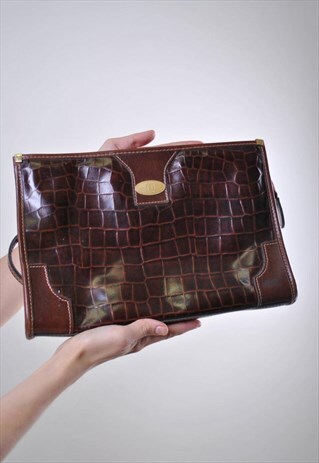WOMAN 90S SNAKE PRINT CLUTCH, VINTAGE BROWN HANDBAG