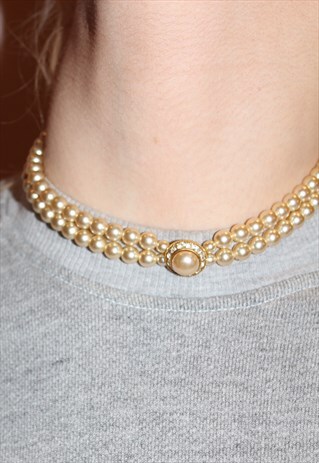 70S VINTAGE HIGH QUALITY PEARL STATEMENT CHOKER WITH PENDANT