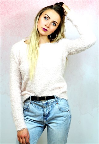 1990S VINTAGE CREAM SOFT FLUFFY JUMPER