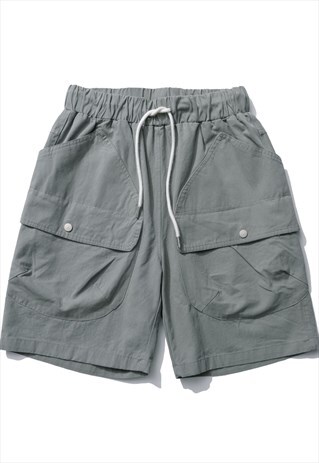 TRENDY SOLID COLOR STRAIGHT ALL-MATCH SHORTS