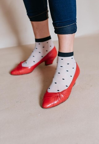 VINTAGE 80S RED CLASSIC FLATS