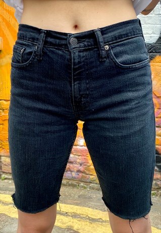 VINTAGE 90S LEVI'S DENIM SHORTS BERMUDA IN BLACK WASH