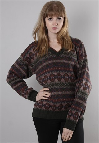 VINTAGE 80S GEOMETRIC PATTERNED V NECK JUMPER
