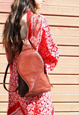 VINTAGE REAL LEATHER BACKPACK