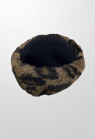 VINTAGE KANGOL FAUX FUR HAT