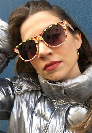 VINTAGE FESTIVAL AZTEC IBIZA PRINT WAYFARER SHADES