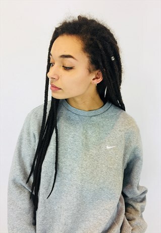NIKE EMBROIDERED SWOOSH SWEATSHIRT
