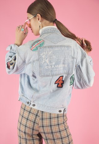 VINTAGE DENIM JACKET IN BLUE LIGHT WASH WITH PATCHES