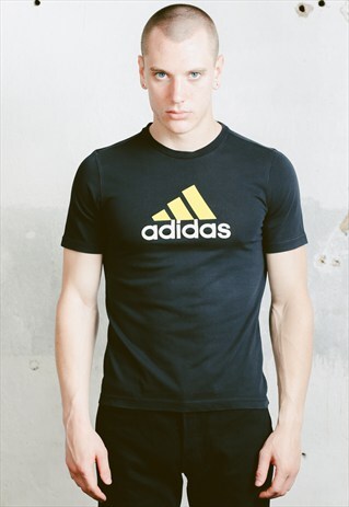 VINTAGE ADIDAS T-SHIRT