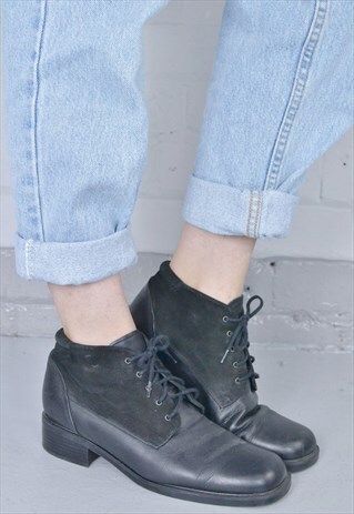 BLACK LACE UP VICTORIAN BOOTS