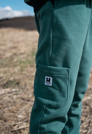 TROUSERS IN GREEN WITH FLEECE FABRIC