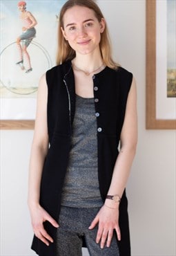 Black knitted long waistcoat