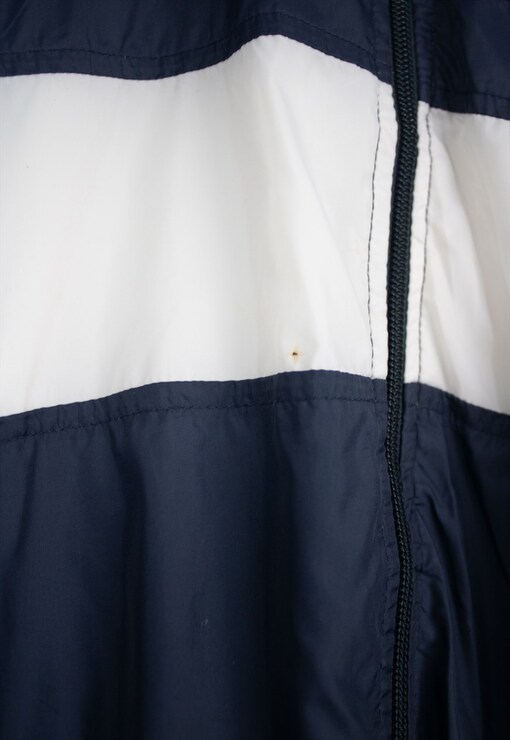 garment image