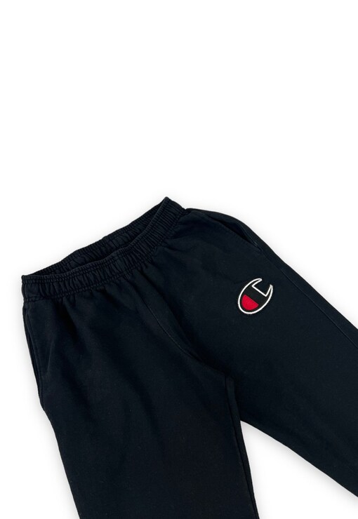 garment image